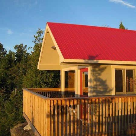 Отель Camping & Chalets De La Demi-Lieue Сен-Жан-Пор-Жоли Экстерьер фото