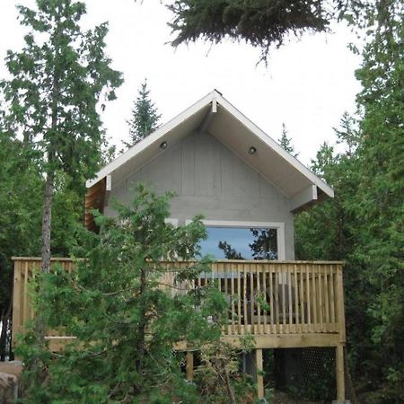 Отель Camping & Chalets De La Demi-Lieue Сен-Жан-Пор-Жоли Экстерьер фото