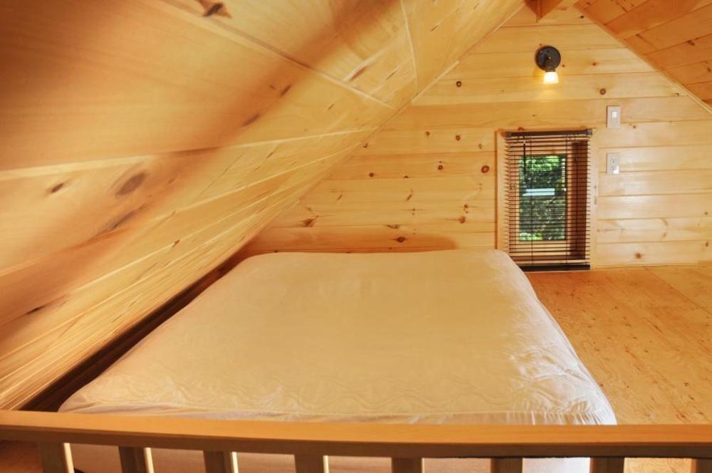 Отель Camping & Chalets De La Demi-Lieue Сен-Жан-Пор-Жоли Экстерьер фото